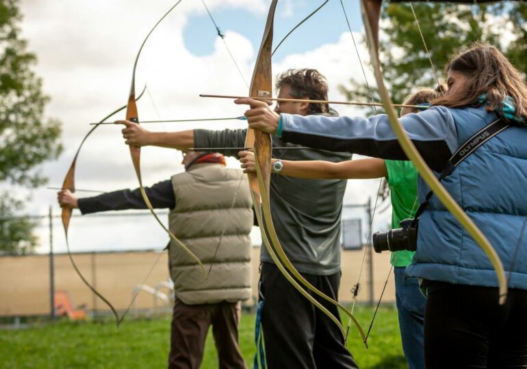 Czy łucznictwo poprawia postawę ciała? Sprawdź, co mówi Sklep Łuczniczy